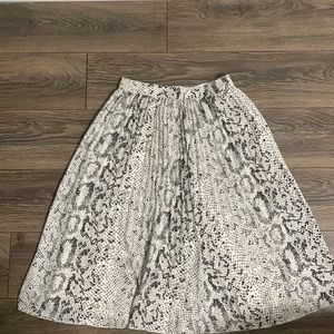 J crew patterned skirt